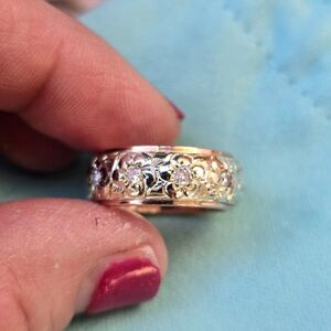 Philip Richard 14k Two-tone Diamond Plumeria Wedding Band, 6